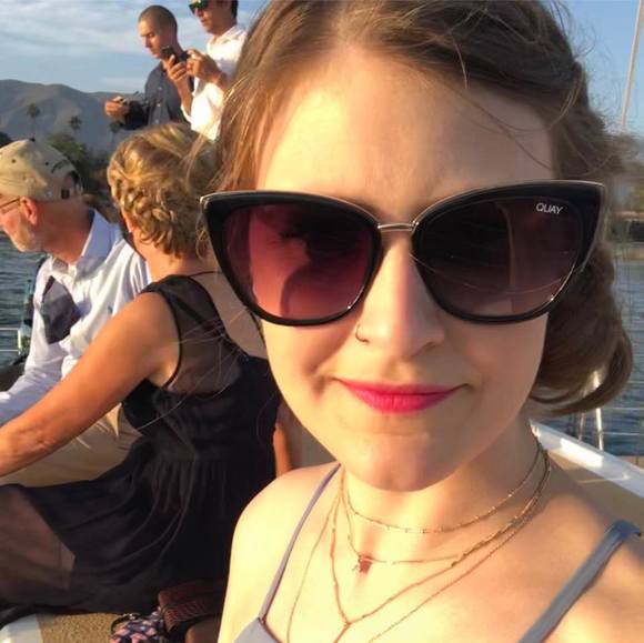 Meet your Posher, Danielle - Picture 1 of 1